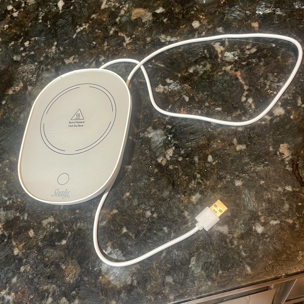 Sealy coffee mug warmer